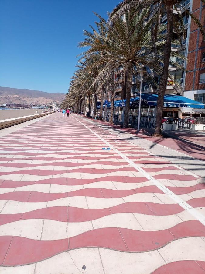 Espectacular Vivienda Junto A La Playa Y Paseo Maritimo En Альмерия Экстерьер фото